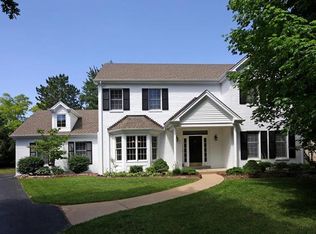 7 Winfield Pointe Ln, Saint Louis, MO