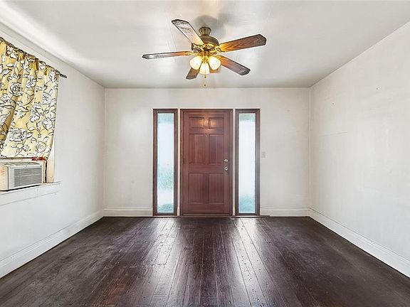 3rd image of 613 Oak Ave