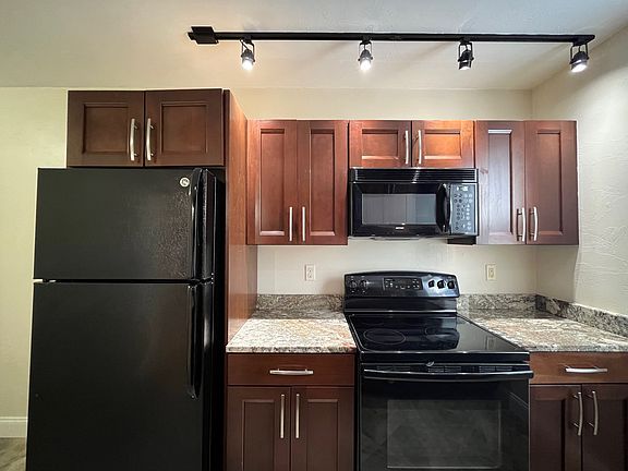 3rd image of 5515 Baum Blvd #6