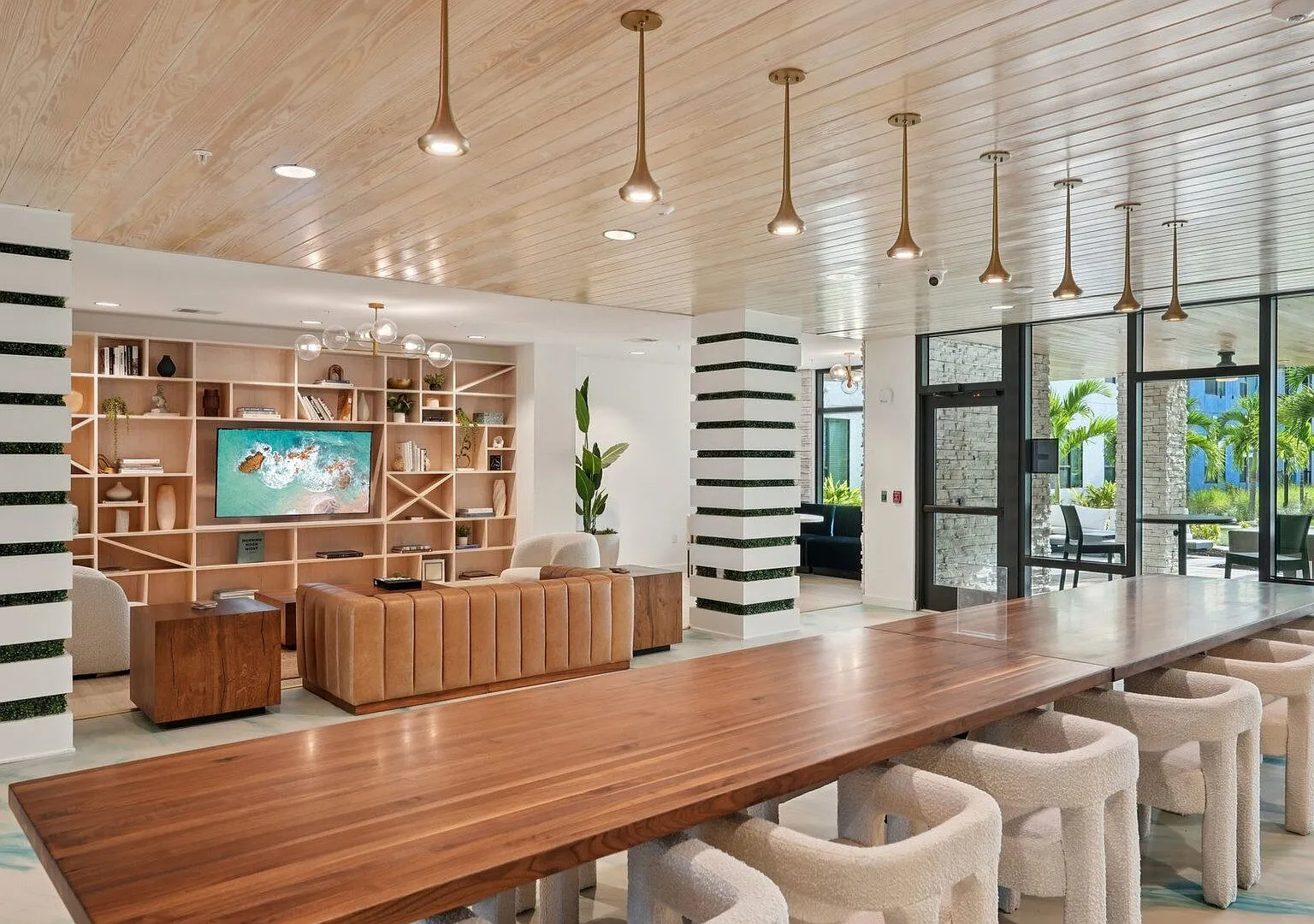 The Centro Apartments — Photo 3