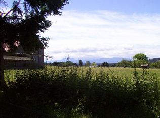 1691 E Marrowstone Rd, Nordland, WA 98358