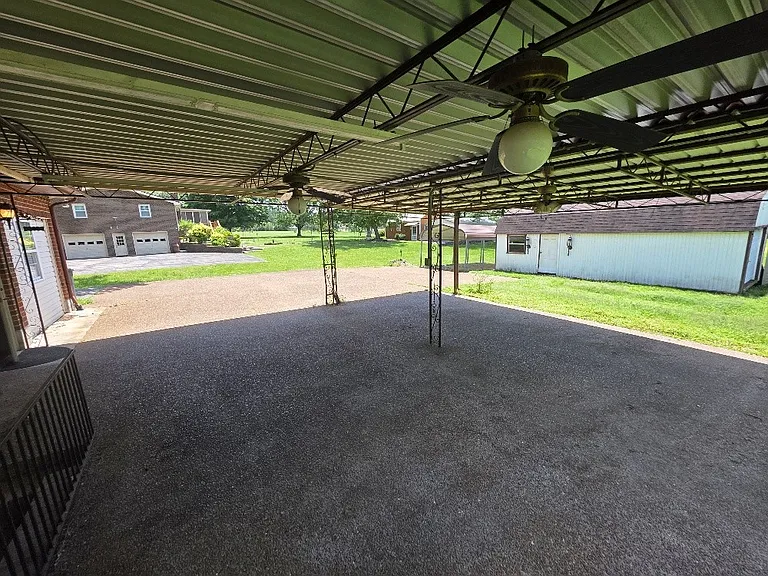 4935 Rawlings Rd — Photo 23