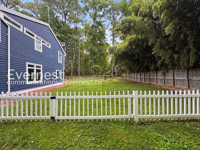 109 Chesapeake Bay Dr — Photo 37
