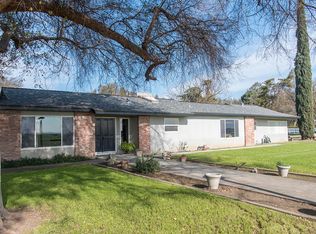 9772 Elder Ave, Hanford, CA 93230