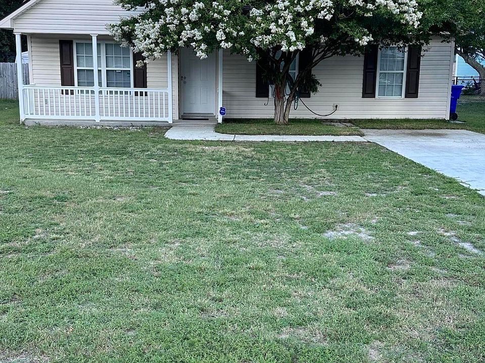 1st image of 139 NE 9th Street