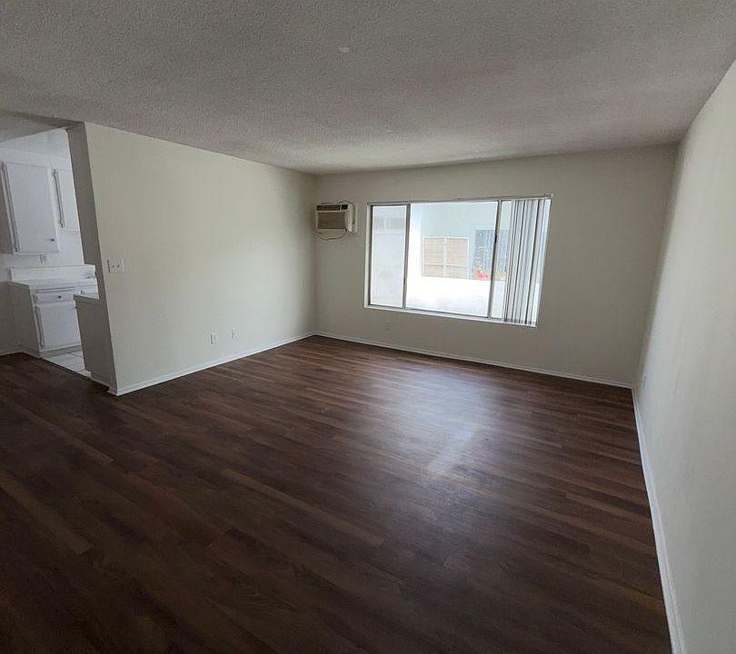 1st image of 3739 Delmas Ter APT 7