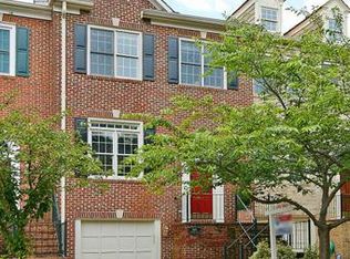 2184 Wolftrap Ct, Vienna, VA 22182