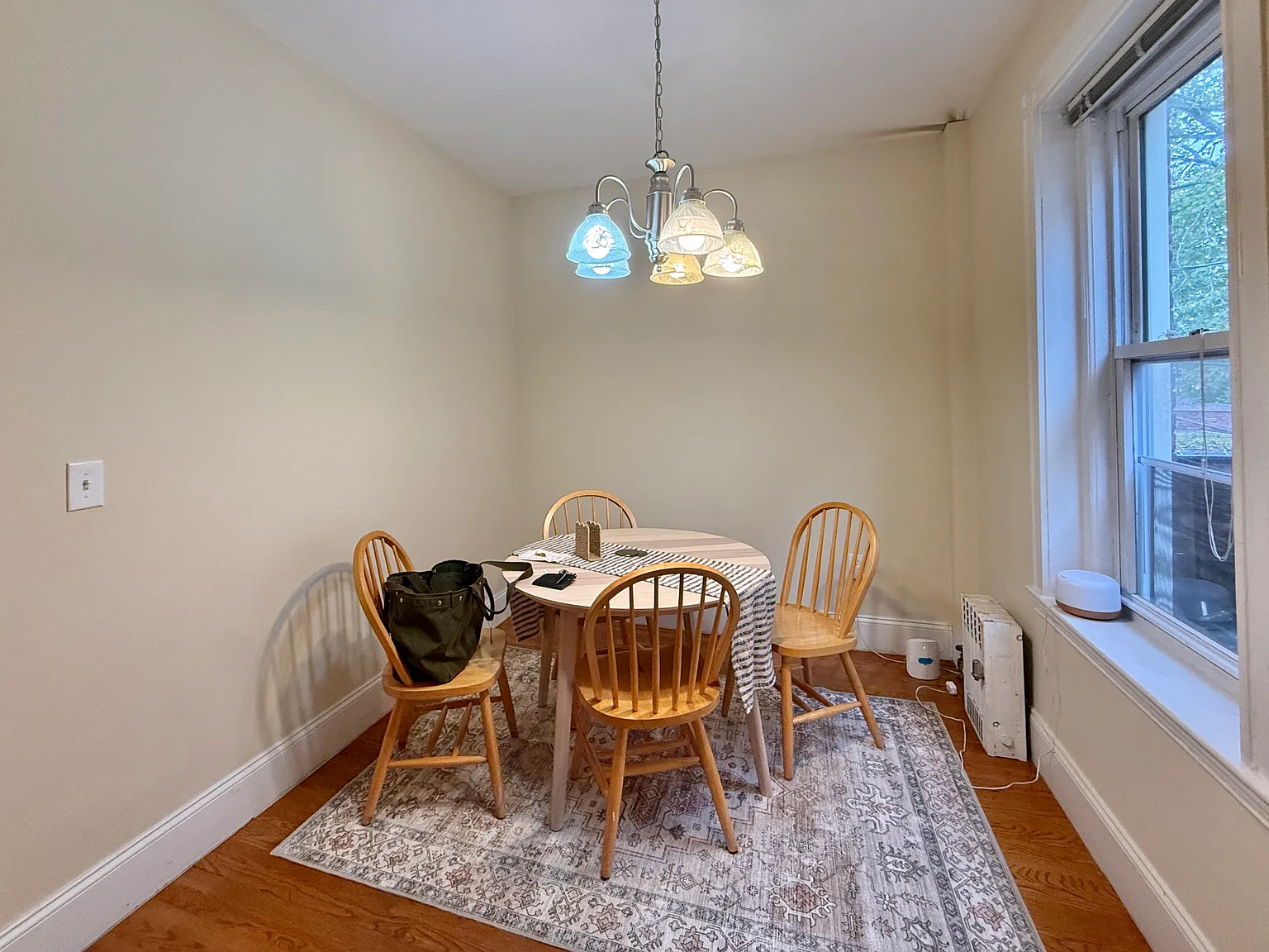 5 bed, $8,400 — Photo 3