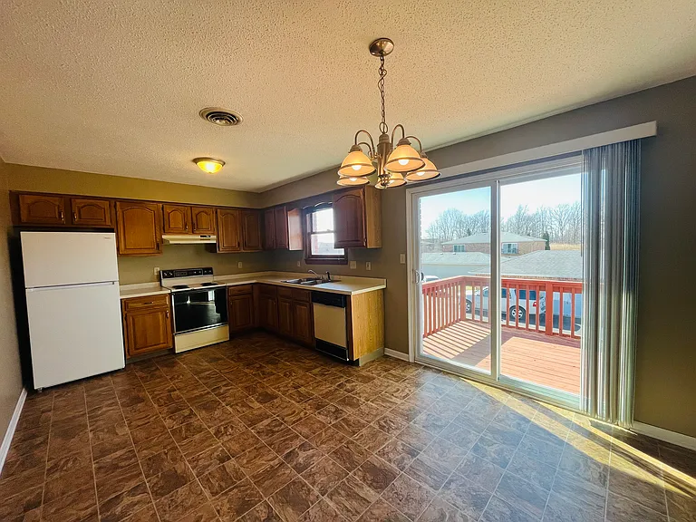 6868 Nickis Ln #3 — Photo 8