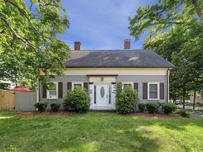 49 Poplar St APT 2, Danvers, MA, 01923