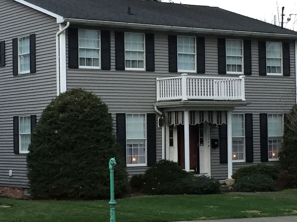 1st image of 1624 Washington Ave