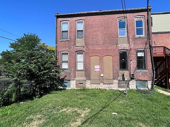 2nd image of 2308 S Jefferson Ave