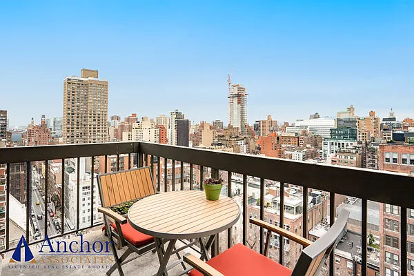 Sold by Anchor Associates | media 23