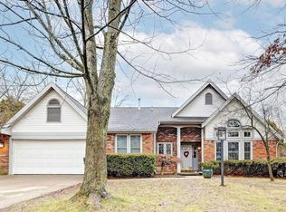 3305 S Rolling Oak Dr, Bloomington, IN