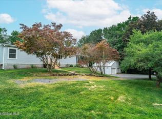 81 Gronczniak Rd, Stillwater, NY 12170