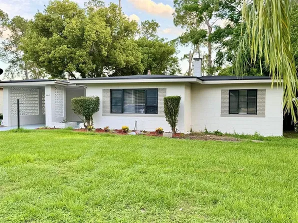 2007 Helms Ave, Leesburg, FL 34748