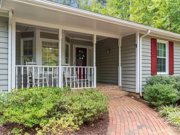 622 Chelsea Dr, Sanford, NC 27332