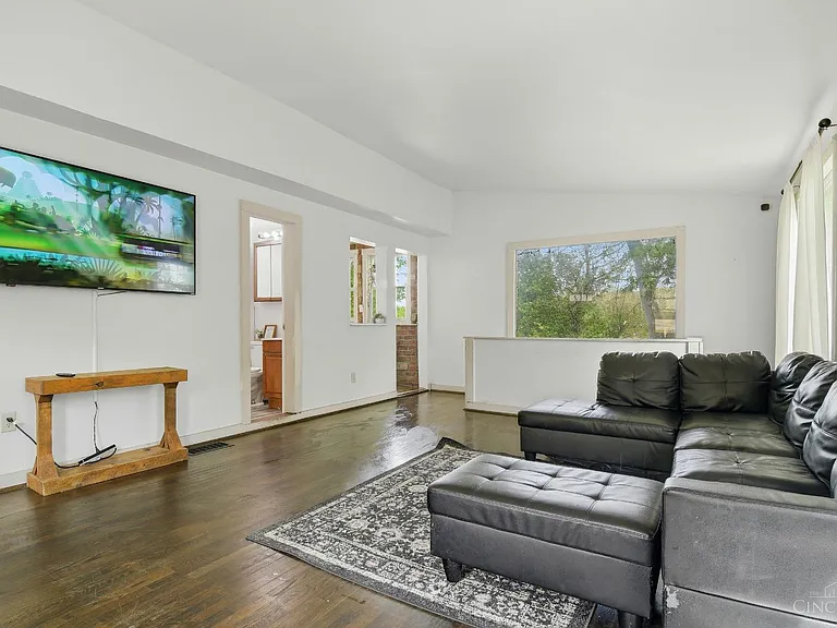 5067 E Miami River Rd — Photo 7