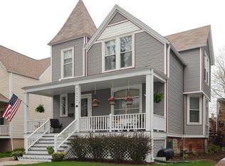 3937 N Tripp Ave, Chicago, IL 60641