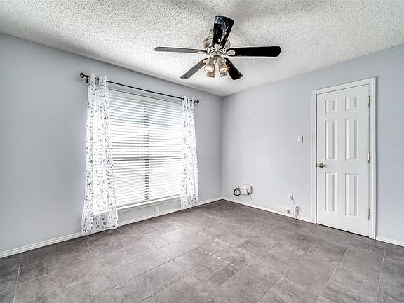 5th image of 4409 Woodbine St