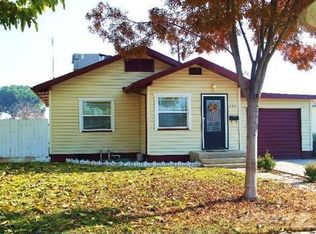 401 Waldo Ave, Exeter, CA 93221