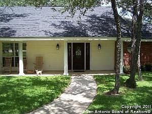 1st image of 209 Southwood Oaks Dr