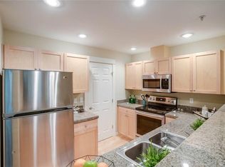 25025 SE Klahanie Blvd #101, Issaquah, WA 98029