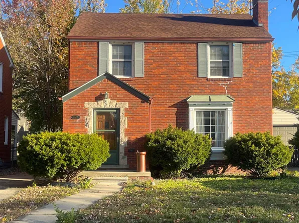 1342 Hollywood Ave, Grosse Pointe Woods, MI 48236