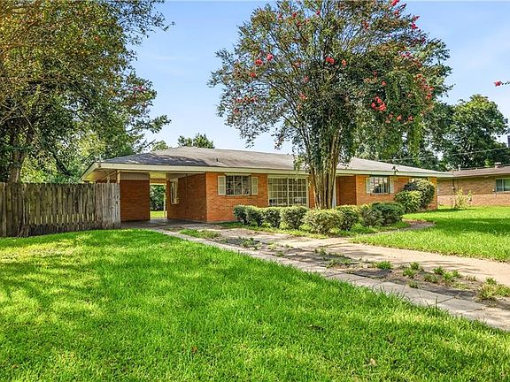 2nd image of 5124 Crestwood Dr