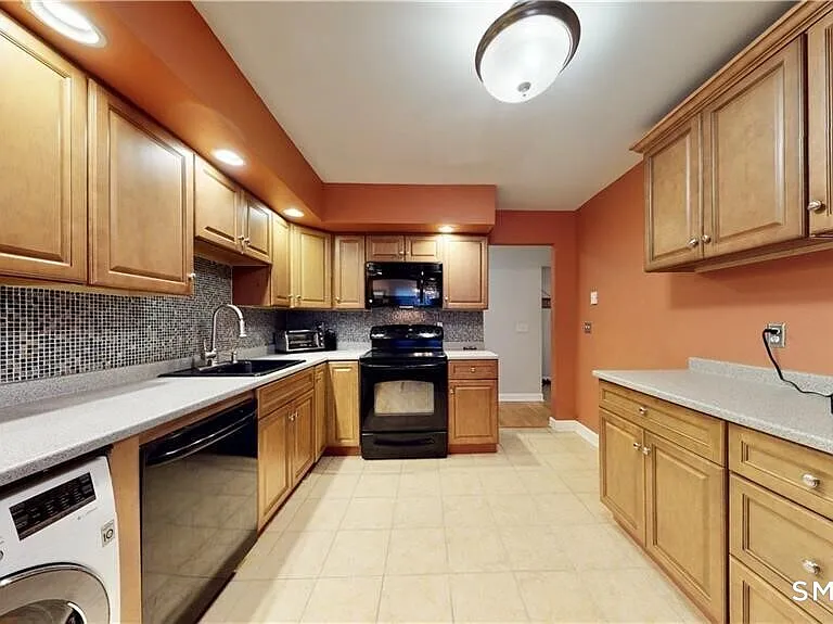 125 Warner Hill Rd #128 — Photo 5