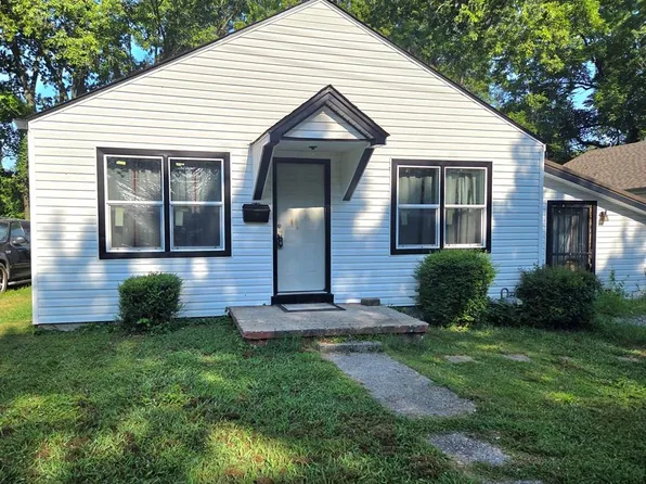 153 N McPherson St, Hopkinsville, KY 42240