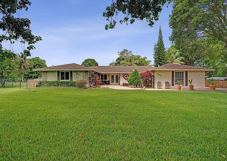 1st image of 4981 SW 186th Ave