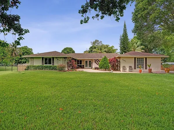 4981 SW 186th Ave, Southwest Ranches, FL 33332