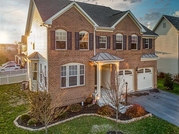 2nd image of 156 Blackford Dr