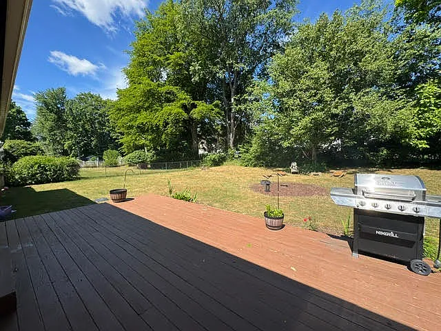 63 Hueg Pl — Photo 33