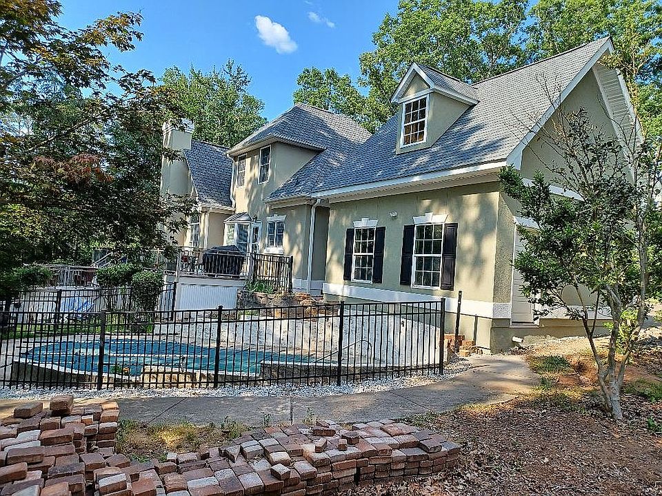 Rear View and Pool area