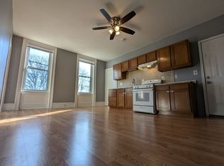 1273 Broadway #2F, Watervliet, NY 12189