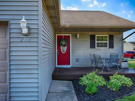 2nd image of 218 Queens Ct