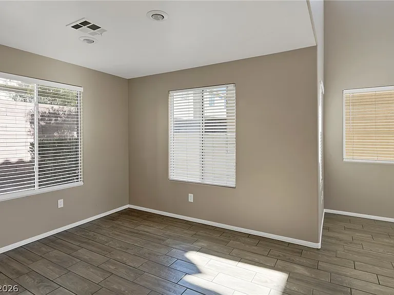 7429 Granada Willows St — Photo 14