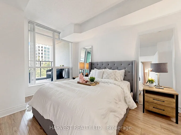 209 Fort York Blvd #380 — Photo 21