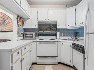 2732 SW Matheson Ave APT 112-B2, Palm City, FL 34990