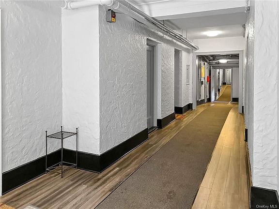 2nd image of 19 William St APT A