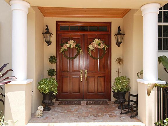 4th image of 113 Henry Sewall Way