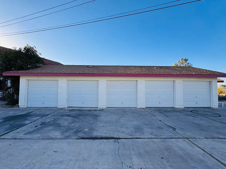 15975 Serrano Rd #2 — Photo 10