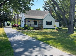 4159 Clegg Rd, Lambertville, MI 48144