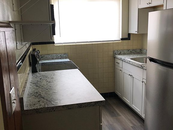 5th image of 37 Euclid Ave APT 1
