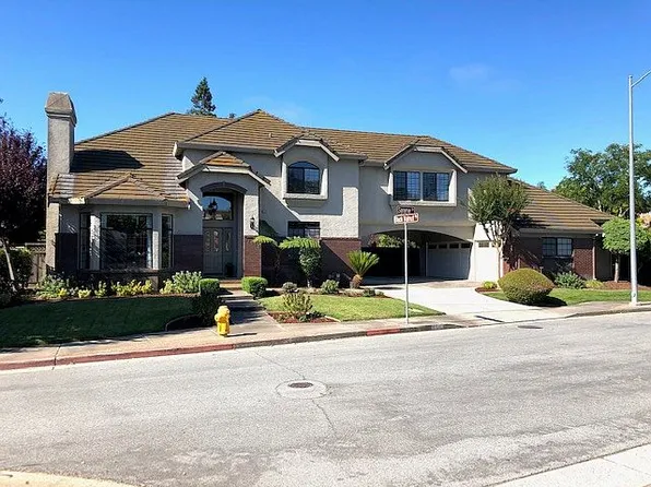 17565 Serene Dr, Morgan Hill, CA 95037