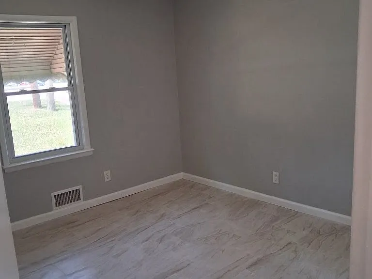 4314 Hendrix Dr — Photo 15