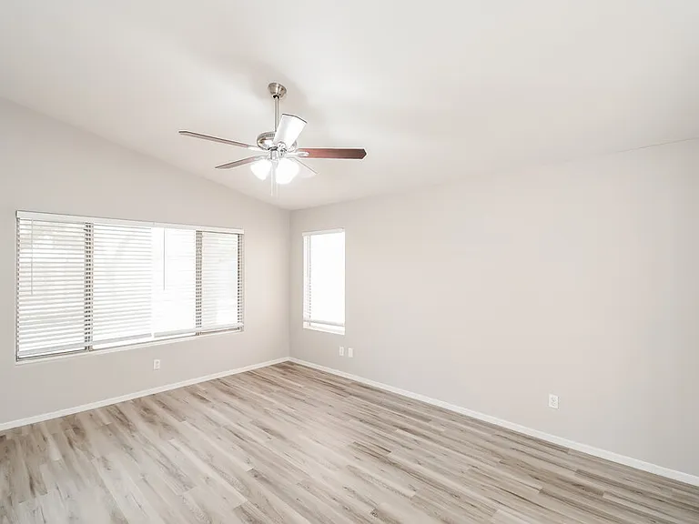 6102 S Ashley Dr — Photo 9