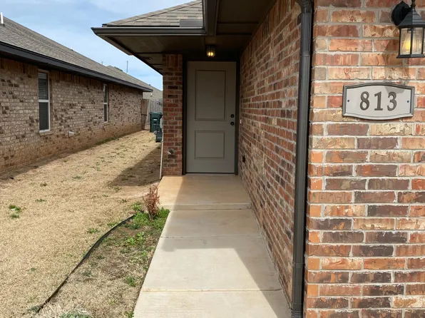 813 Coles Creek Ln, Yukon, OK 73099